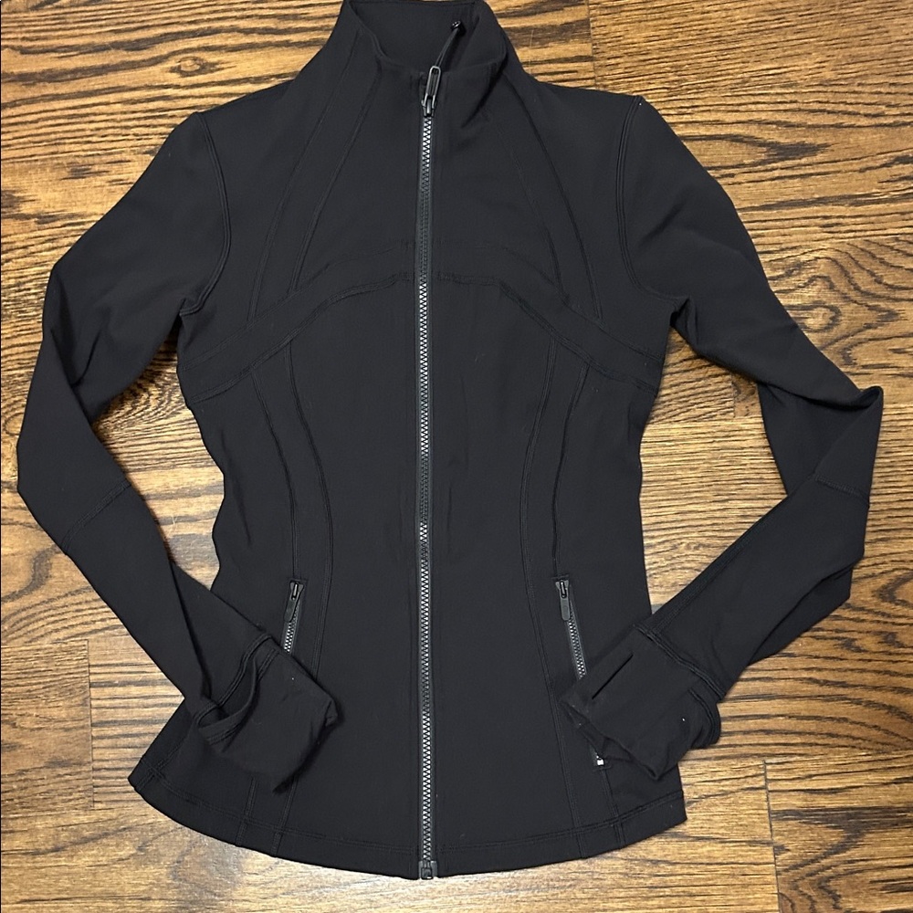 EUC Lululemon Define Jacket Black size 6